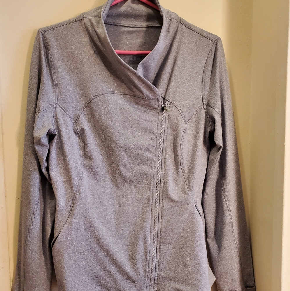 90 Degree By Reflex Heather Gray Asymmetrical Zip V-Neck Sweater